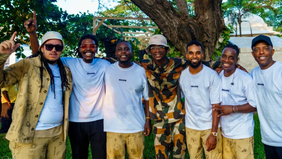 Etinsel Maloya + Gystere